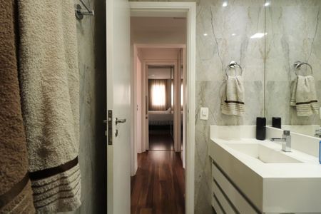 Apartamento à venda com 106m², 3 quartos e 2 vagasBanheiro Social