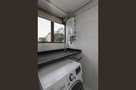 Apartamento à venda com 81m², 2 quartos e 1 vagaÁrea de Serviço