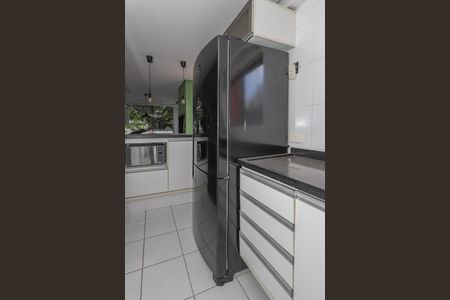 Apartamento à venda com 81m², 2 quartos e 1 vagaCozinha