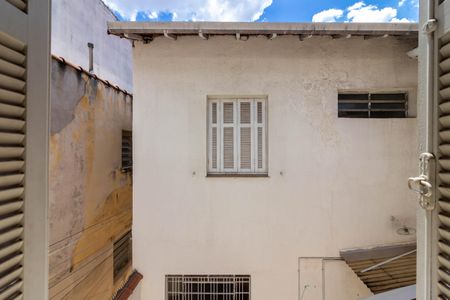Casa à venda com 200m², 4 quartos e 2 vagasEdícula - Quarto (vista)