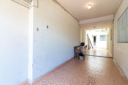 Casa à venda com 200m², 4 quartos e 2 vagasGaragem