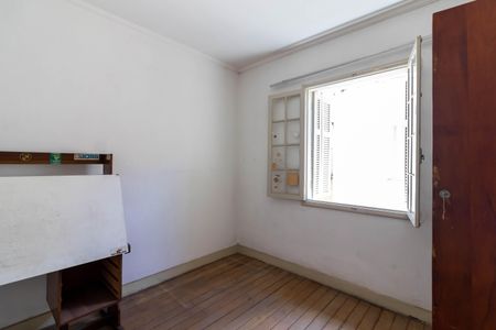 Casa à venda com 200m², 4 quartos e 2 vagasEdícula - Quarto