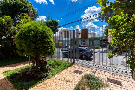 Casa à venda com 200m², 4 quartos e 2 vagasGaragem