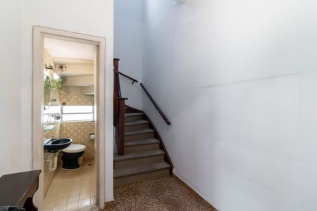 Casa à venda com 200m², 4 quartos e 2 vagasHall do Térreo