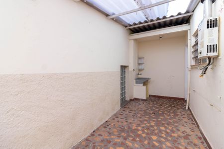 Casa à venda com 47m², 1 quarto e sem vagaÁrea de Serviço