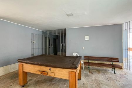 Apartamento à venda com 76m², 2 quartos e 1 vagaÁrea comum