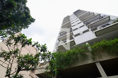 Apartamento à venda com 76m², 2 quartos e 1 vagaFachada
