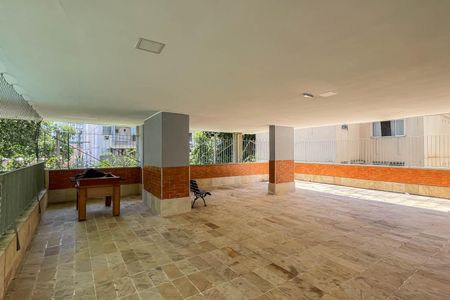 Apartamento à venda com 76m², 2 quartos e 1 vagaÁrea comum