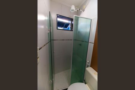 Banheiro de casa para alugar com 1 quarto, 28m² em São Francisco, Niterói