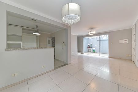 Casa à venda com 3 quartos, 180m² em Campo Belo, São Paulo