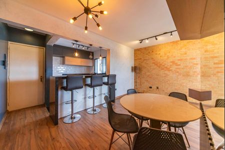 Sala de apartamento para alugar com 1 quarto, 54m² em Vila Vilma, Santo André