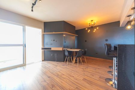 Sala de apartamento para alugar com 1 quarto, 54m² em Vila Vilma, Santo André