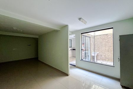 Casa à venda com 250m², 5 quartos e sem vagaQuarto externo