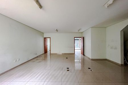 Sala de casa à venda com 5 quartos, 250m² em Vila Regente Feijó, São Paulo