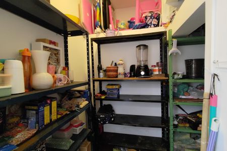 Apartamento para alugar com 81m², 2 quartos e sem vagaQuarto de Serviço