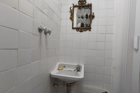 Apartamento para alugar com 81m², 2 quartos e sem vagaBanheiro de serviço