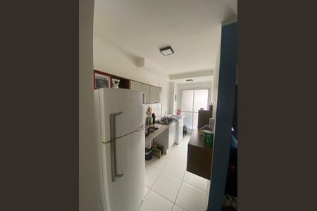 Cozinha de apartamento para alugar com 2 quartos, 41m² em Tijuco Preto, Cotia