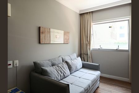 Sala de kitnet/studio para alugar com 1 quarto, 30m² em Pinheiros, São Paulo