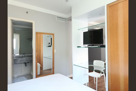 Quarto de kitnet/studio para alugar com 1 quarto, 30m² em Pinheiros, São Paulo