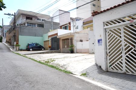 Casa à venda com 160m², 2 quartos e 2 vagasFachada