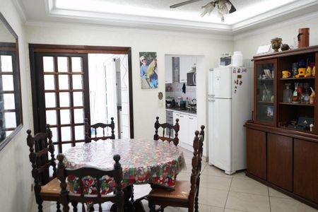 Casa à venda com 160m², 2 quartos e 2 vagasCozinha