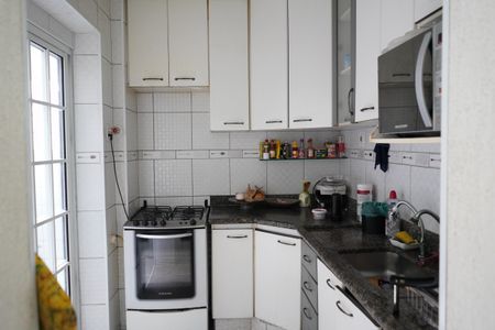 Casa à venda com 160m², 2 quartos e 2 vagasCozinha