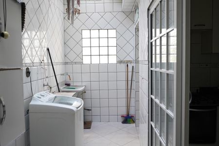 Casa à venda com 160m², 2 quartos e 2 vagasÁrea de Serviço