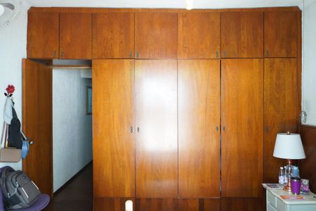 Casa à venda com 160m², 2 quartos e 2 vagasQuarto 1