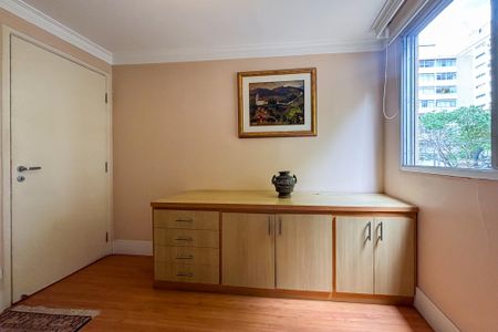 Apartamento à venda com 142m², 3 quartos e 2 vagas