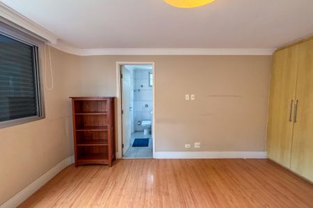 Apartamento à venda com 142m², 3 quartos e 2 vagas