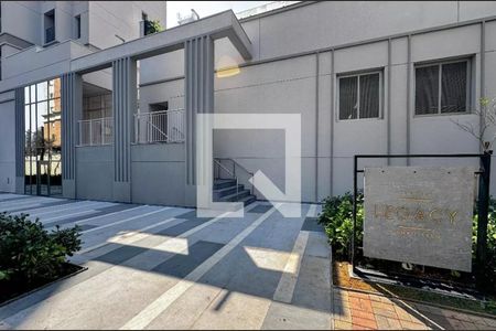 Studio para alugar com 24m², 1 quarto e sem vaga Studio para alugar com 24m², 1 quarto e sem vagaFachada