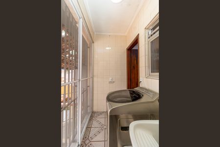 Casa de condomínio à venda com 120m², 2 quartos e 4 vagas Casa de condomínio à venda com 120m², 2 quartos e 4 vagasÁrea de Serviço