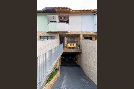Casa de condomínio à venda com 120m², 2 quartos e 4 vagas Casa de condomínio à venda com 120m², 2 quartos e 4 vagasGaragem