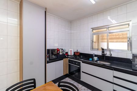 Casa de condomínio à venda com 120m², 2 quartos e 4 vagas Casa de condomínio à venda com 120m², 2 quartos e 4 vagasCozinha