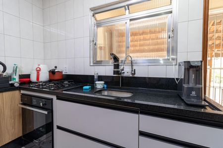 Casa de condomínio à venda com 120m², 2 quartos e 4 vagas Casa de condomínio à venda com 120m², 2 quartos e 4 vagasCozinha