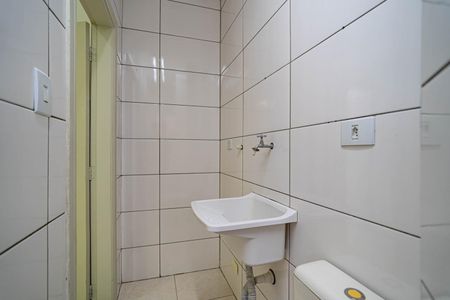 Apartamento para alugar com 45m², 1 quarto e sem vaga Apartamento para alugar com 45m², 1 quarto e sem vagaBanheiro
