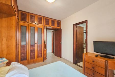 Apartamento para alugar com 125m², 2 quartos e 2 vagas Apartamento para alugar com 125m², 2 quartos e 2 vagasSuíte