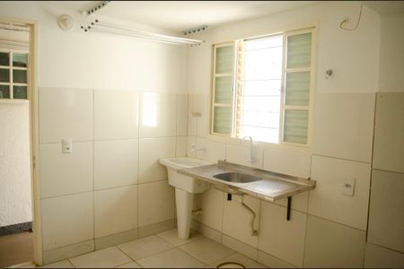 Kitnet/Studio para alugar com 1 quarto, 18m² em Setor Aeroporto, Goiânia