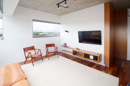 Apartamento para alugar com 1 quarto, 46m² em Cerqueira César, São Paulo