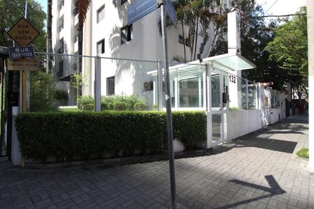 Apartamento para alugar com 88m², 2 quartos e 1 vagaFachada