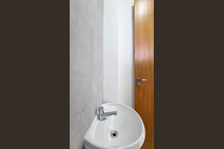 Casa à venda com 150m², 3 quartos e 2 vagasBanheiro 1