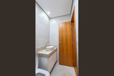 Casa à venda com 150m², 3 quartos e 2 vagasBanheiro 3