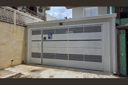 Casa à venda com 150m², 3 quartos e 2 vagasFachada