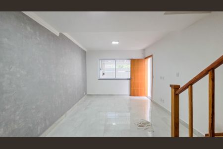 Sala de casa à venda com 3 quartos, 150m² em Socorro, São Paulo