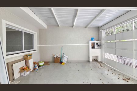 Casa à venda com 150m², 3 quartos e 2 vagasGaragem