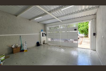 Casa à venda com 150m², 3 quartos e 2 vagasGaragem