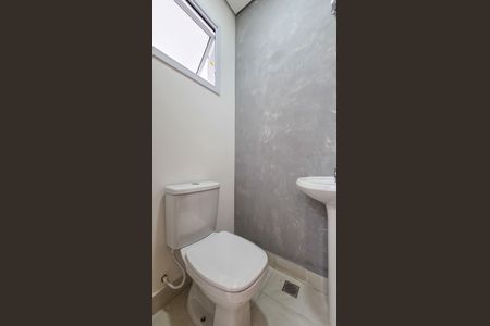 Casa à venda com 150m², 3 quartos e 2 vagasBanheiro 1