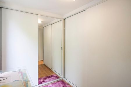 Apartamento à venda com 56m², 2 quartos e 1 vagaQuarto 2