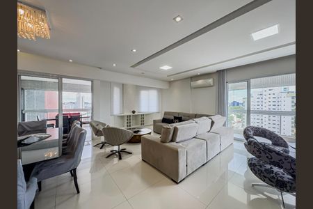 Apartamento para alugar com 360m², 4 quartos e 4 vagas Apartamento para alugar com 360m², 4 quartos e 4 vagasFoto 04