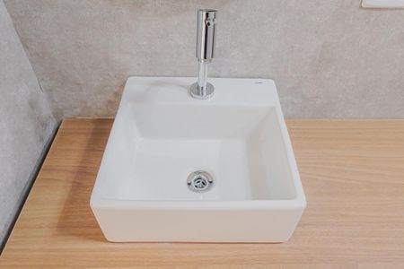 Apartamento à venda com 70m², 2 quartos e 1 vaga Apartamento à venda com 70m², 2 quartos e 1 vagaBanheiro